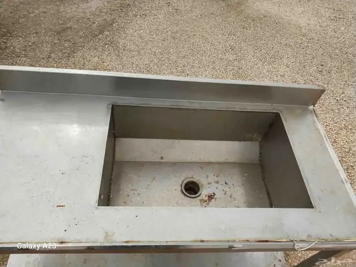 أغراض مطعم برجر وشاروما وسمك 22