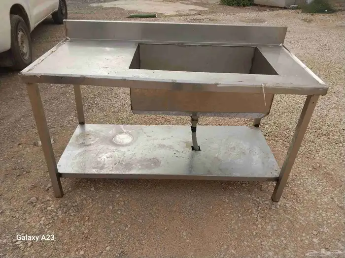 أغراض مطعم برجر وشاروما وسمك 20