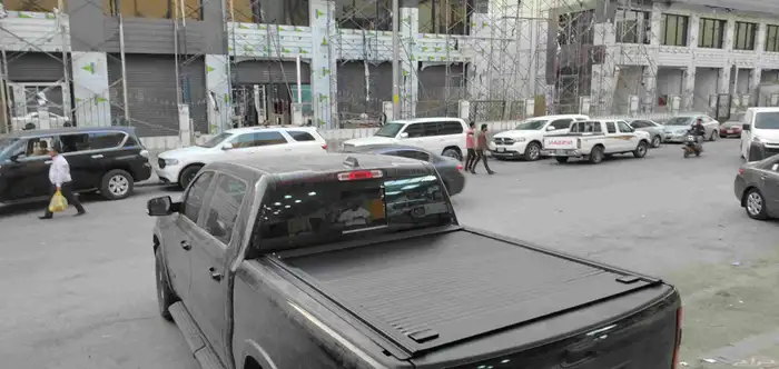 غطاء حوض سحاب مخفي قفلين الدودج رام 4