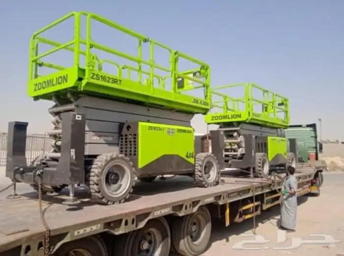 رافعات شوكيه وكرينات وجي سي بي وببكات ومان لفت للايجار 1