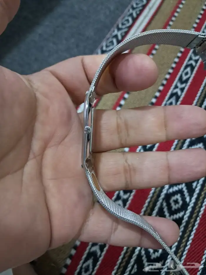ساعة سويسرية موديل الثمانينات ( فنتج ) 2