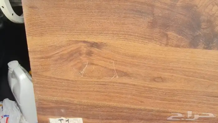 طاولة خشب قوية 10