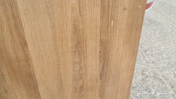 طاولة خشب قوية 4