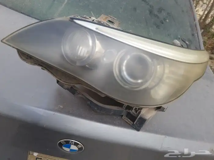 للبيع شمعة بي ام دبليو 523 2008 جهة السايق 1