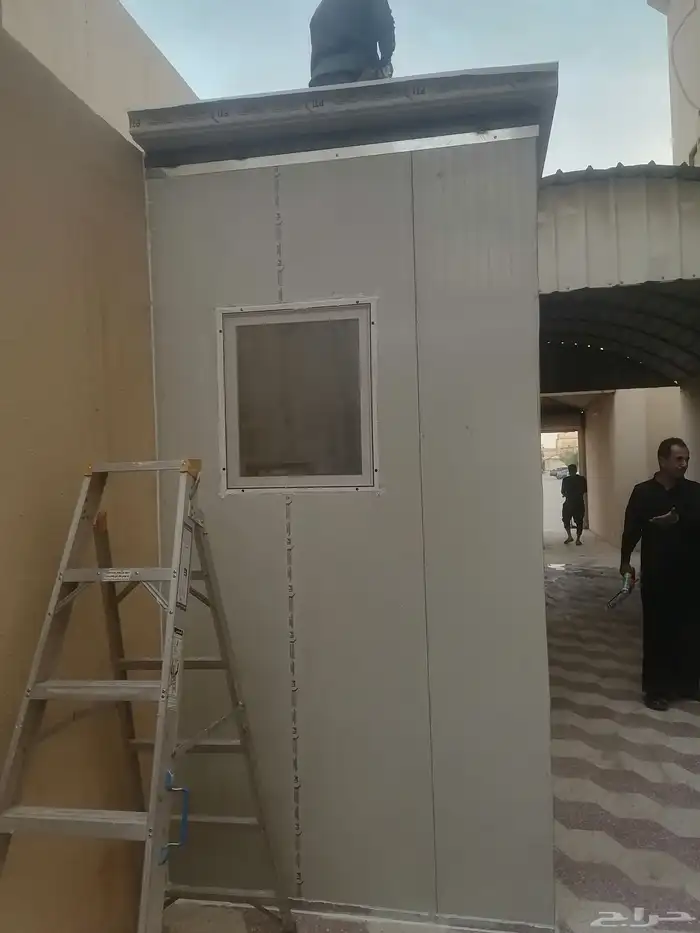 مظلات سيارات ساندوتش بانل بناء ملاحق ترميم مباني مظلات 7