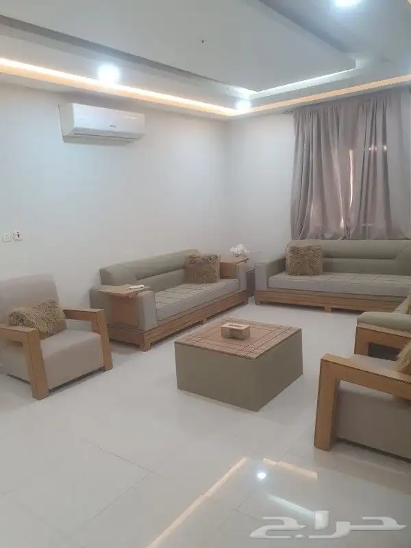 فرصة فيلا للبيع بالدمام ضاحية الملك فهد الحي الاول 1