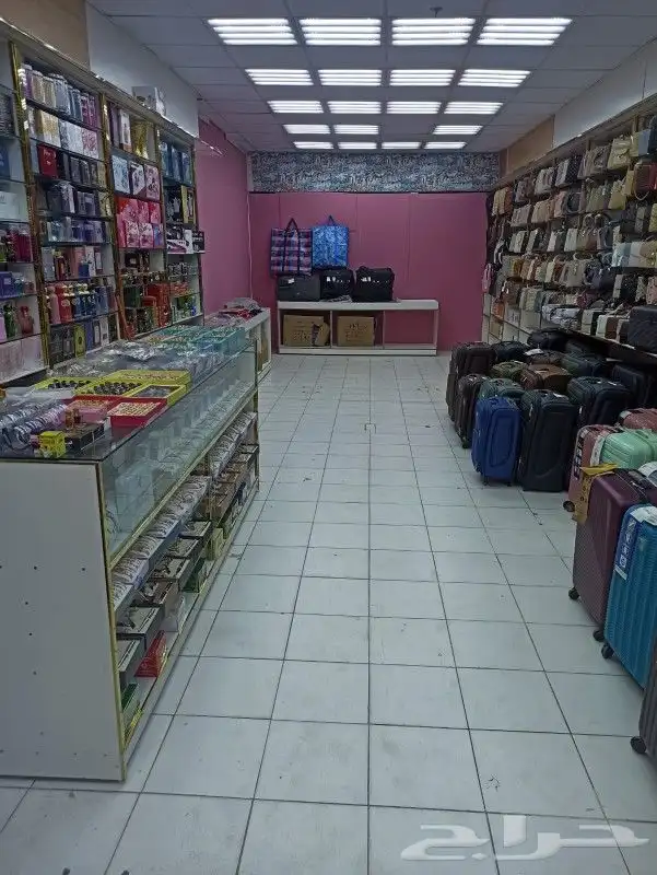 محل للتقبيل فى قربان النازل المدينة المنورة 1
