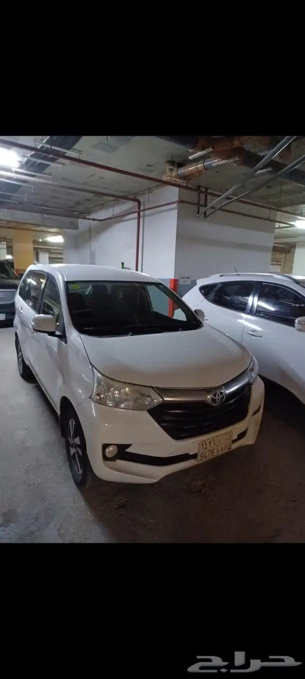 2017 Toyota Avenza model 7