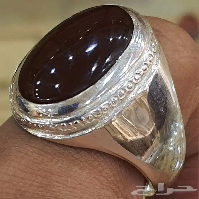 عقيق يماني كرزي دموي فاخر 4