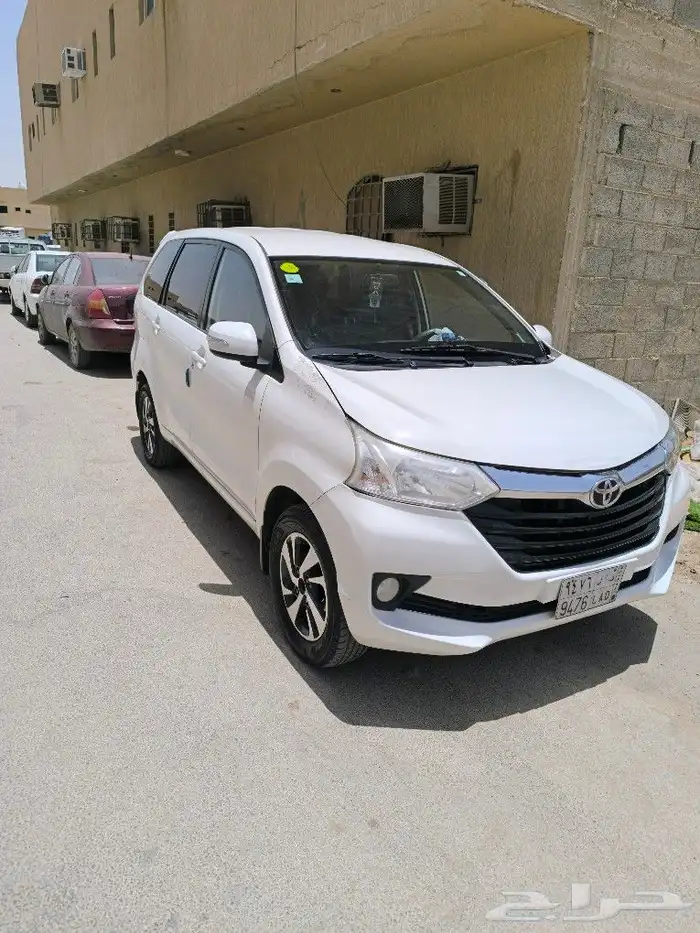 2017 Toyota Avenza model 2