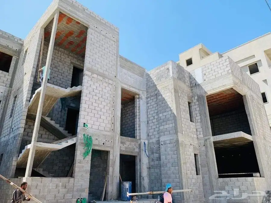 مقاول ملاحق ترميم تسوير اراضي استراحات فلل 0