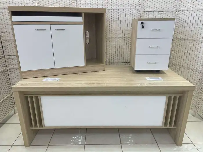 مكتب كراسي بارتيشن وركستيشن كاؤنتر استقبال دولاب تقم مدير 14