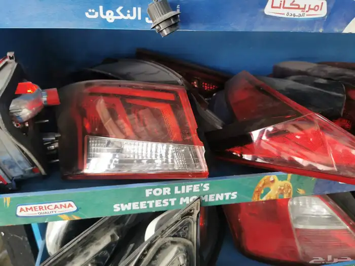 يوجد لدينا جميع انواع الشمعات والاسطبات الخلفيه 6