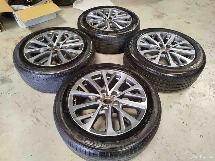 جنوط لكزس ES مقاس 17 اصلي وكالة 1