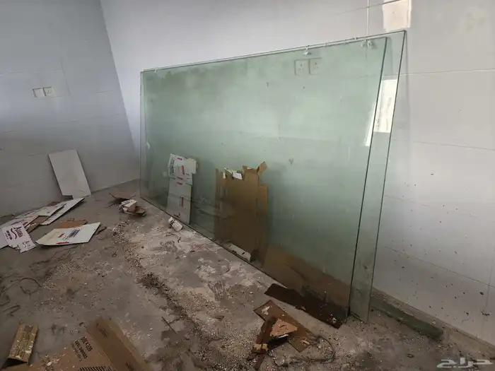 قزاز سكريت قطعتين عرض 140 ارتفاع 2.80 3