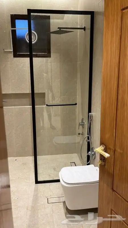 زجاج. سكريت. شاور. واجهات. قزاز. أبواب. درابزين. قاطع. 6