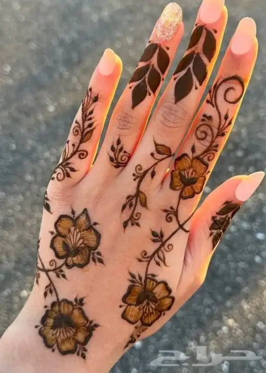 نقاشه الرياض نقش حناء الرياض 8