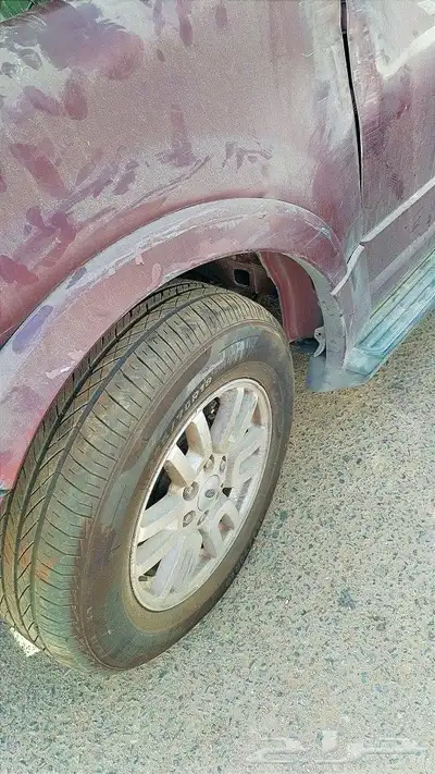 تشليح قطع غيار فورد اكسبديشن 2014 4