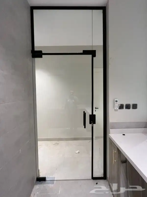 زجاج سكوريت وشورات ومكاتب ودربزينات ومريات 7