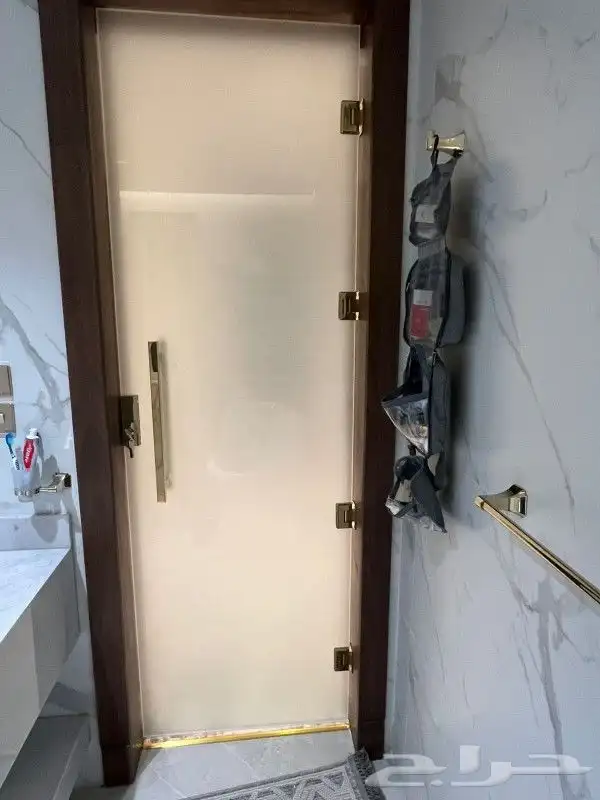 زجاج سكوريت وشورات ومكاتب ودربزينات ومريات 8