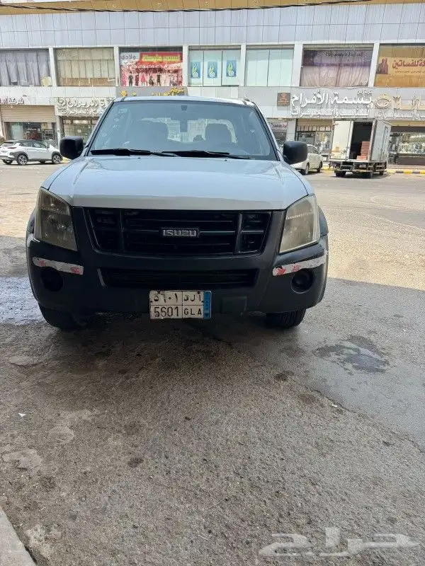 سياره ايسوزو 2012 سياره رشه خارج النظافه 6