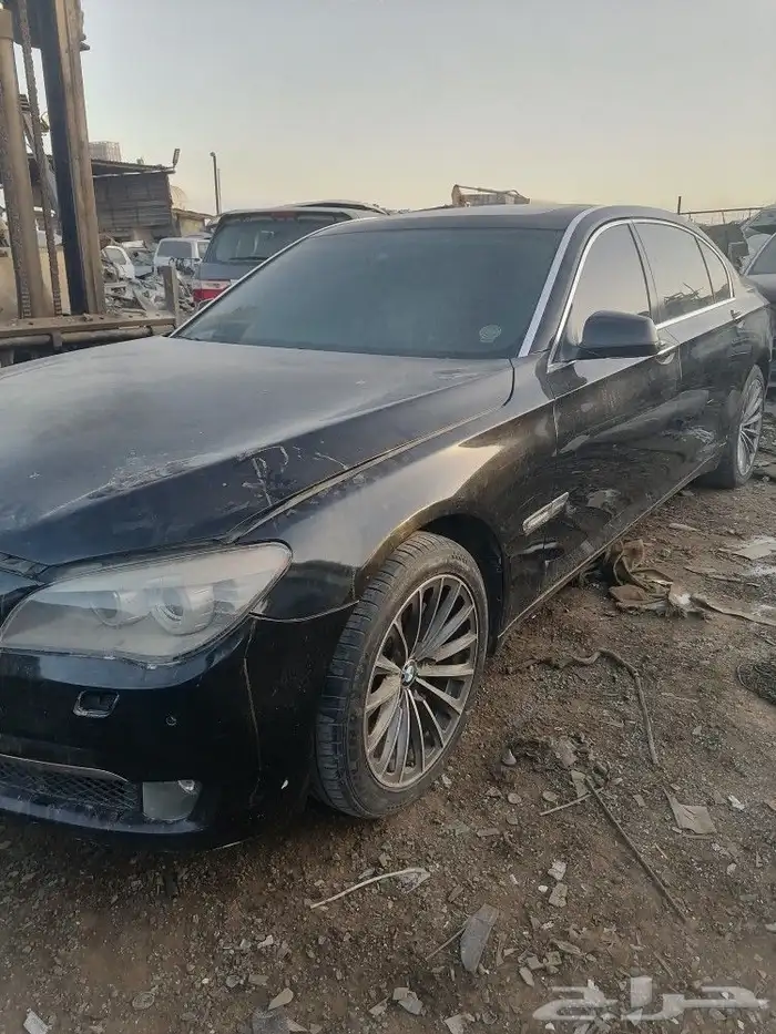 بي ام دبليو موديل 20010 حجم 730 0