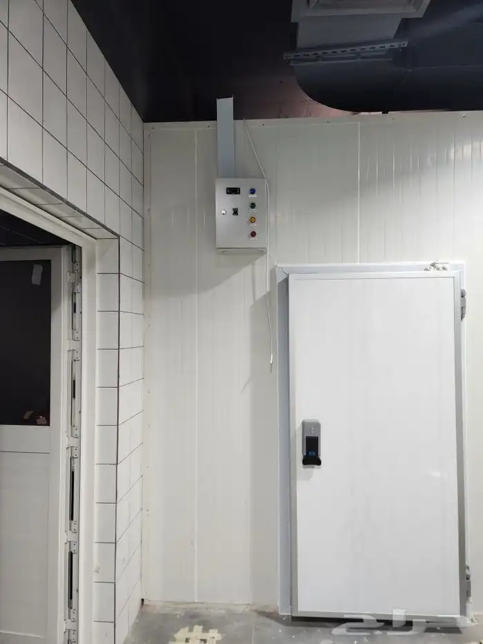 مؤسسة محترفين طيبه لتركيب غرف التبريد 0