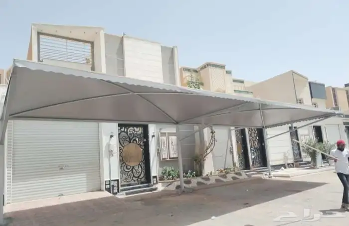 مظلات وسواتر 1