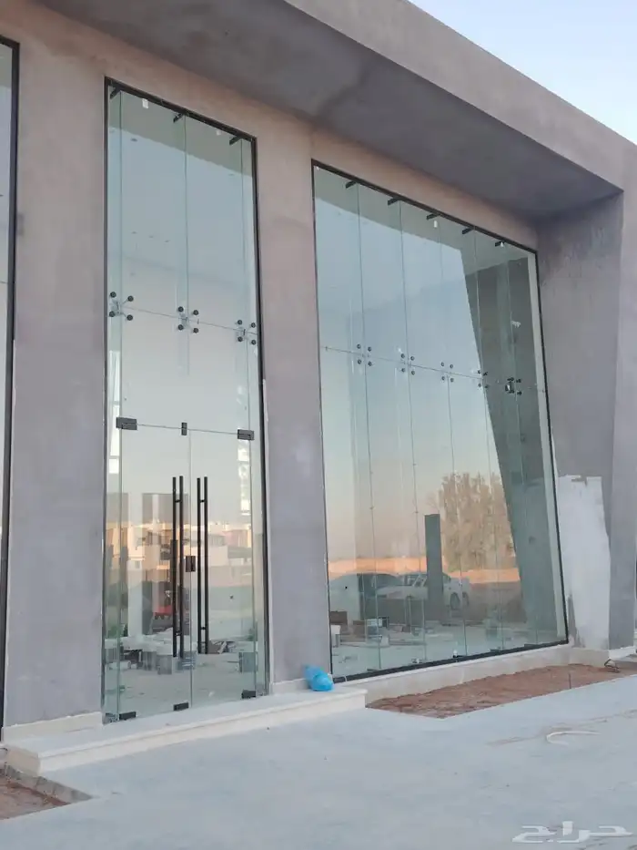 زجاج سكريت 12ملي جنبوا 1