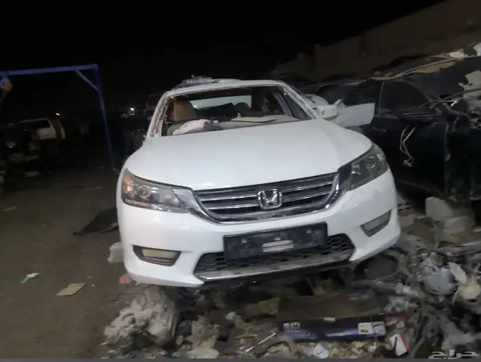 هوندا اكورد موديل 2014تشليح قطع غيار 0