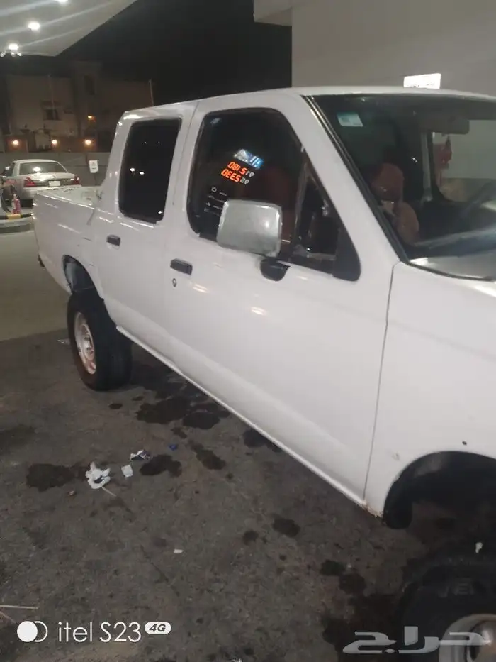نيسان دبل موديل 2003وعليها مكنه 2014 1