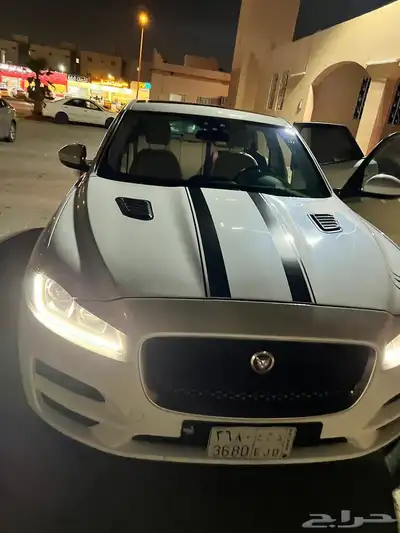 جاكوار Fpace 2018 10