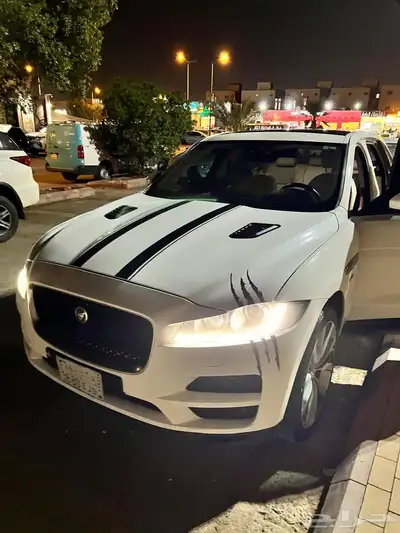 جاكوار Fpace 2018 1