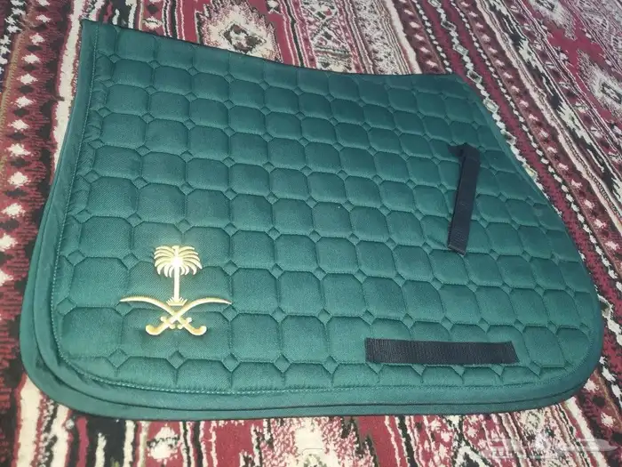 لباد سرج للخيل 0