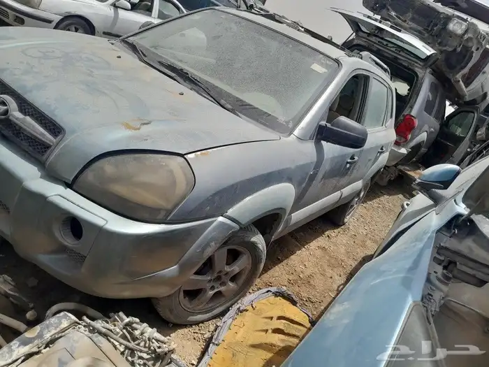 متوفر جميع قطع غيار هونداي توسان تشليح فقط وملحقاتها 5