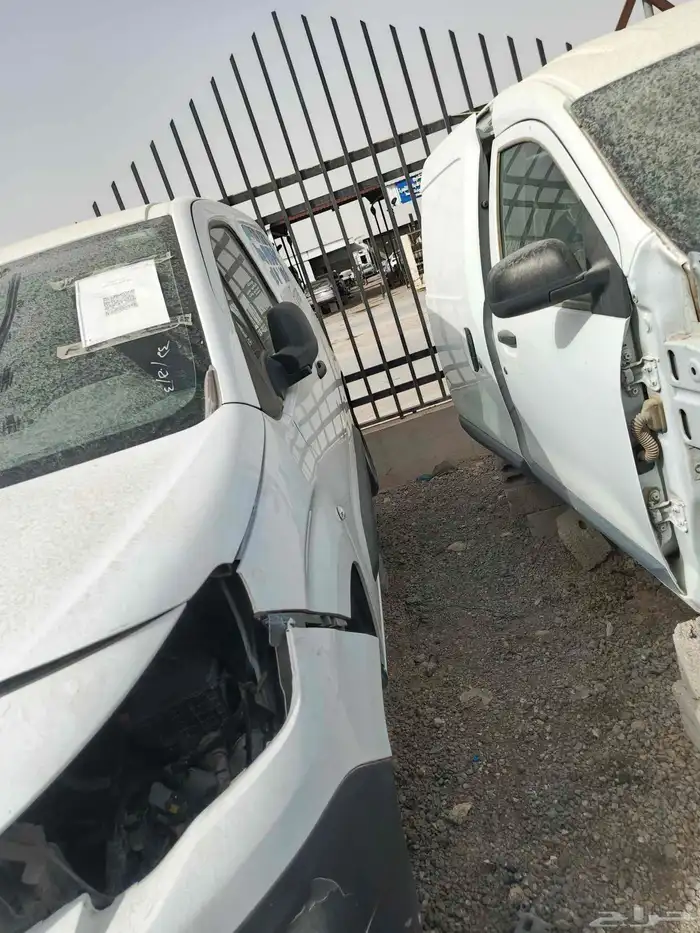 قطع غيار سيارت بيجو تشليح مستعمل 4