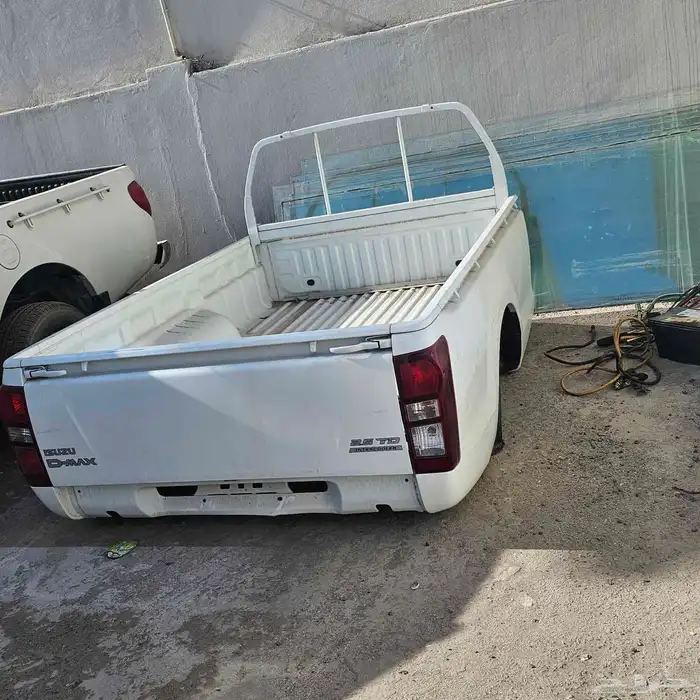 للبيع صندوق صندوق ايسوزو ديماكس موديلات 16 17 0