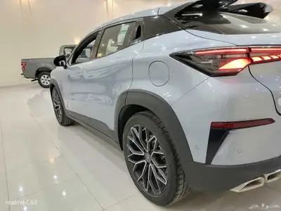 شانجان2023 يونى تى بنزين1500سي سي ممشي 22000 13