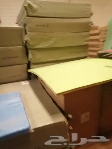 سبورات وطاولات وكراسي 5