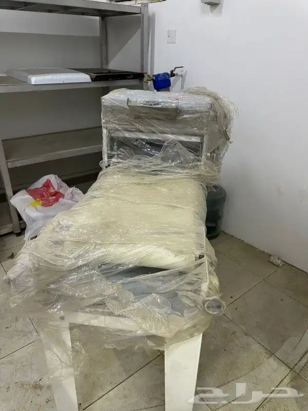 معدات مخبز كاملة بكري فرن عشانه مضرب كسارة مكينة بسكوت فراده 4