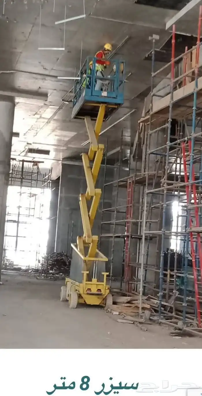 تاور لايت إيجار يومي شهري مانلفت سيزلفت جي سي بي عرجا تلسكوب 8