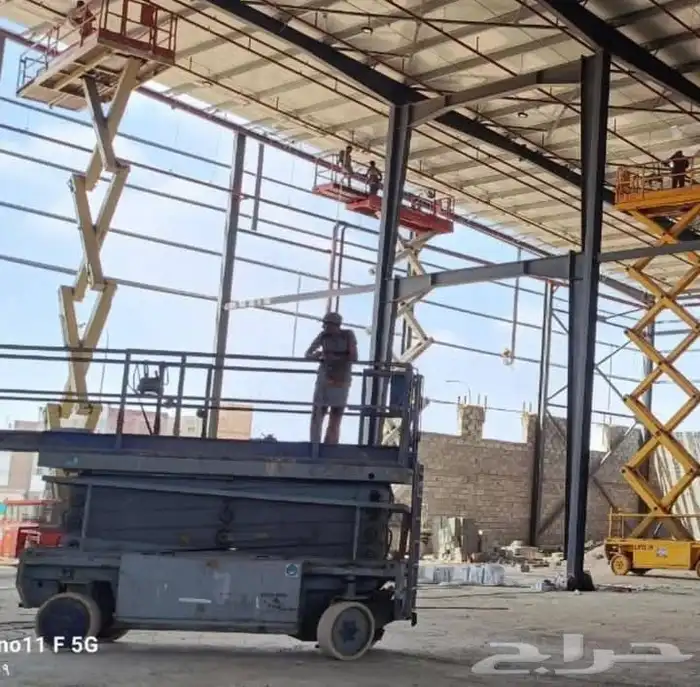 تاور لايت إيجار يومي شهري مانلفت سيزلفت جي سي بي عرجا تلسكوب 10