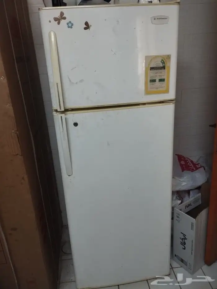 ثلاجة وغسالة ومكنسه جديده 0