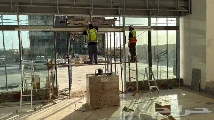 بوابات زجاجيه اوتوماتيك واجهات زجاج سكريت ابواب زجاج 1