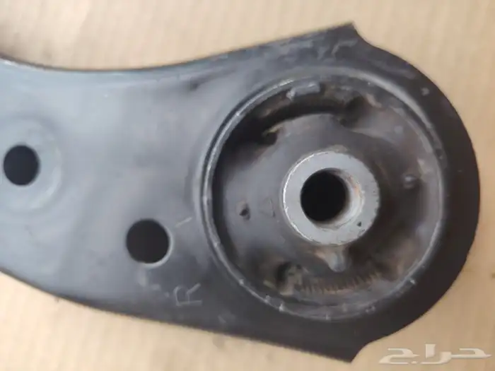 مقصات كامري أمامي 2018 _2022 5