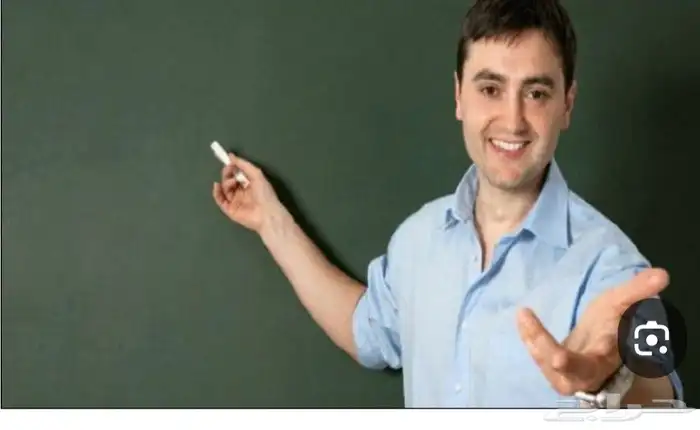 معلم لغة عربية وصفوف أولية وتدريب على القراءة والكتابة والخط 0