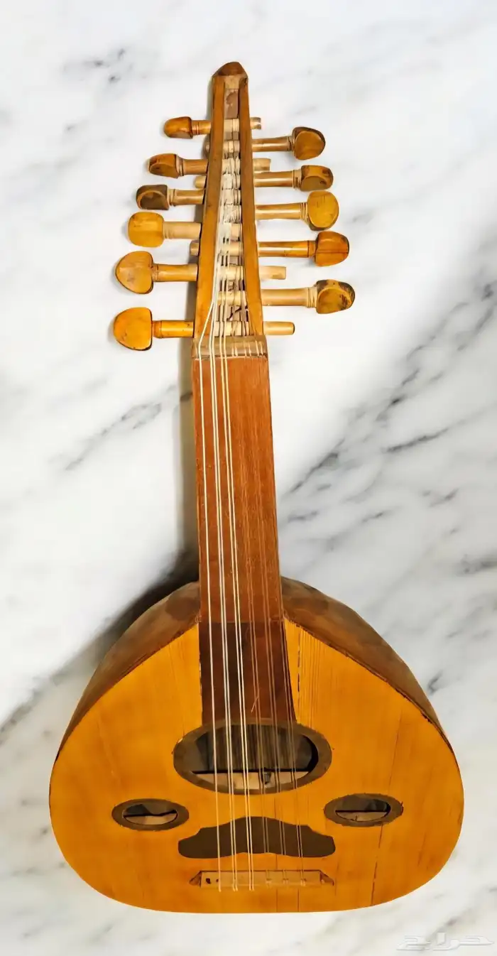 للبيع عود مصري قديم صناعة احمد عبدالحليم 4