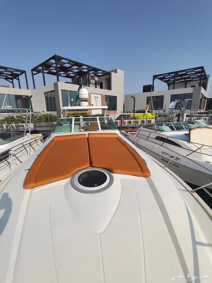 رحلات بياضة و نزهة يخت اوريكس 40 قدم 1