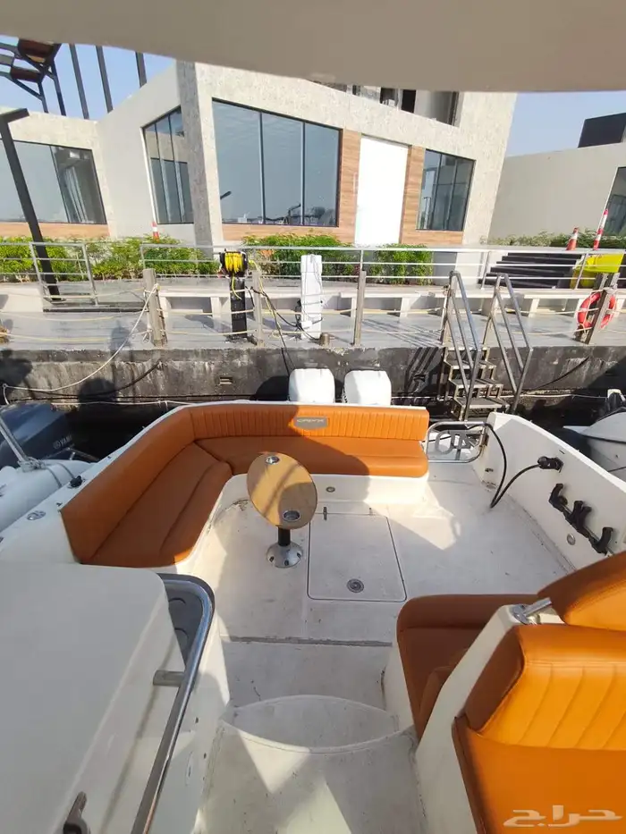 رحلات بياضة و نزهة يخت اوريكس 40 قدم 6