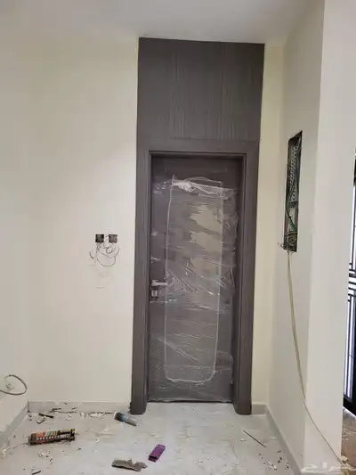 نجار أبواب تركيب تصنيع ديكورات للعمل 8